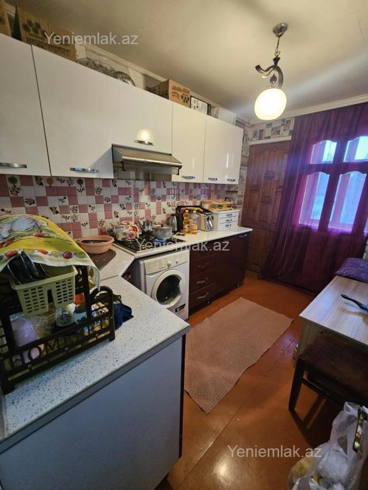 Satılır 1 otaqlı köhnə tikili 64 m²