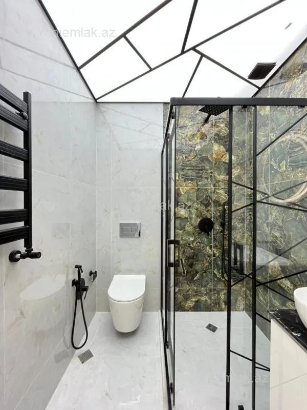 Satılır 2 otaqlı yeni tikili 69 m²