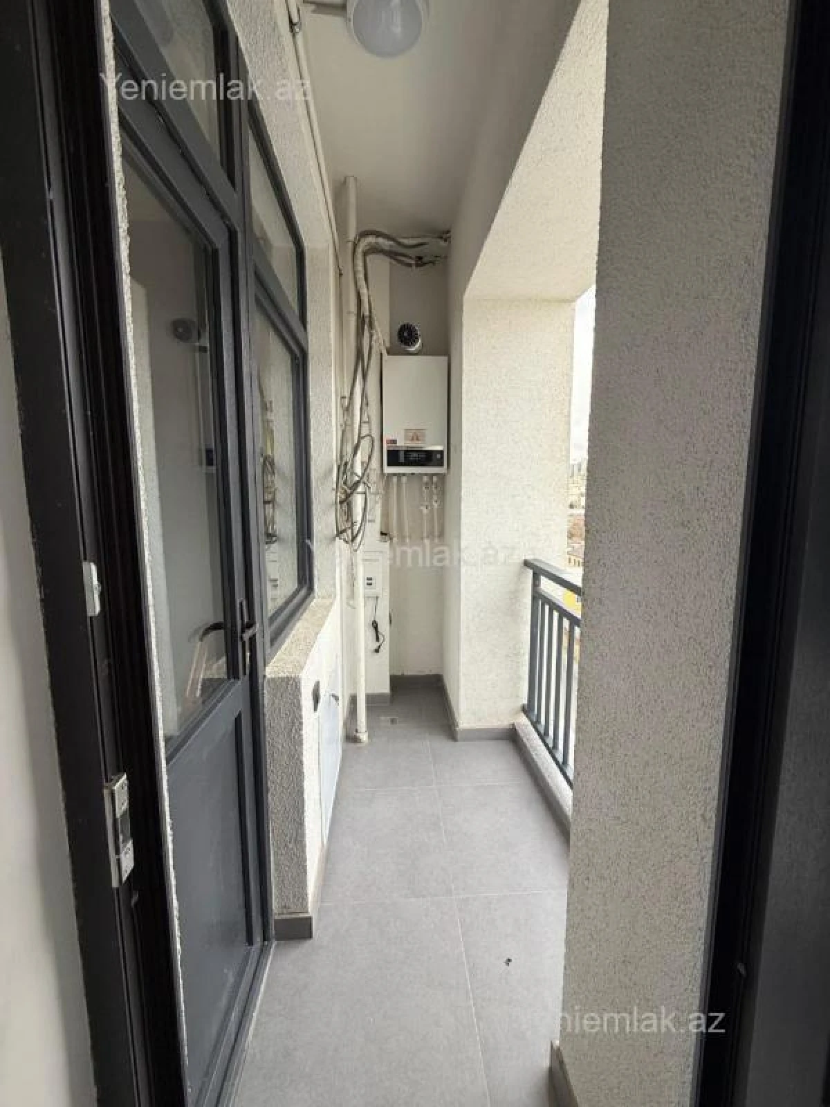 Satılır 3 otaqlı yeni tikili 77.7 m²