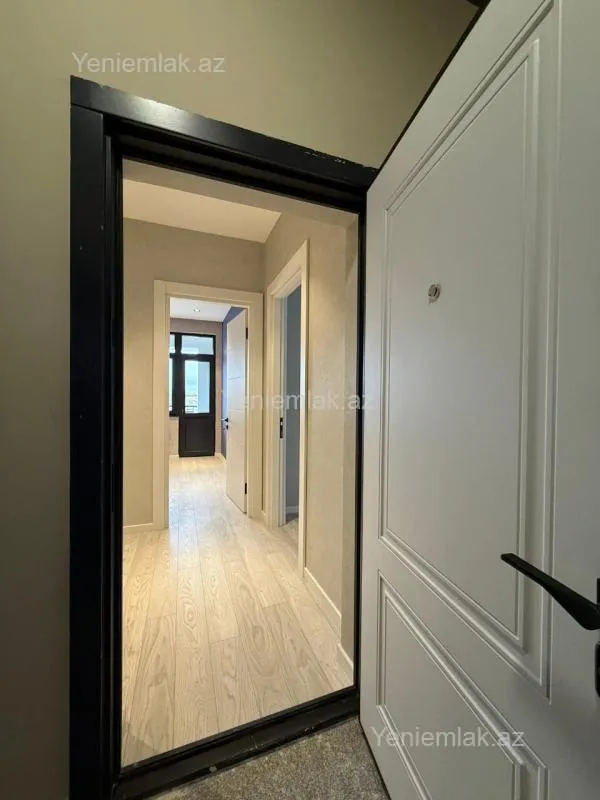 Satılır 3 otaqlı yeni tikili 77.7 m²