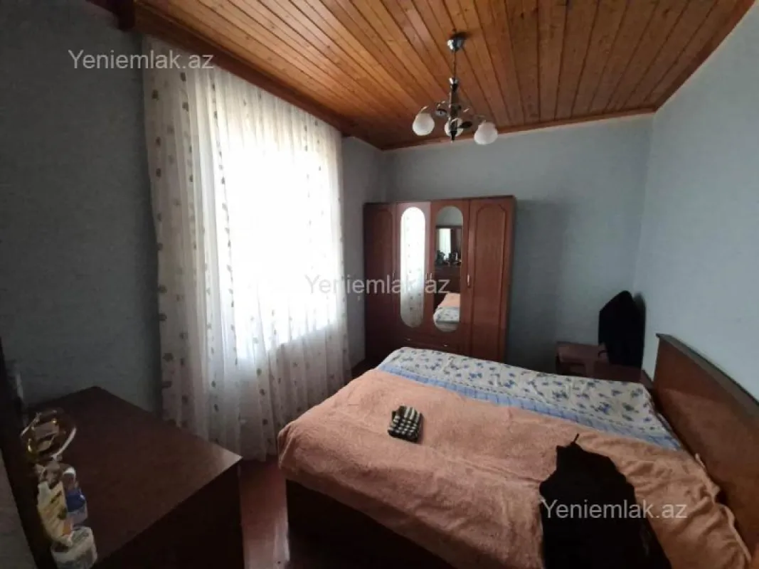 Satılır 3 otaqlı həyət evi 70 m²