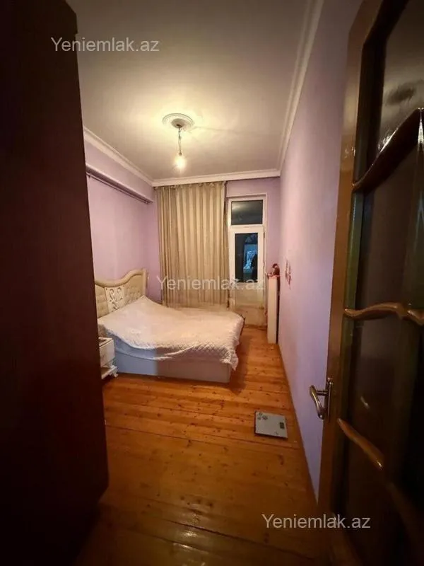 Satılır 2 otaqlı yeni tikili 70 m²