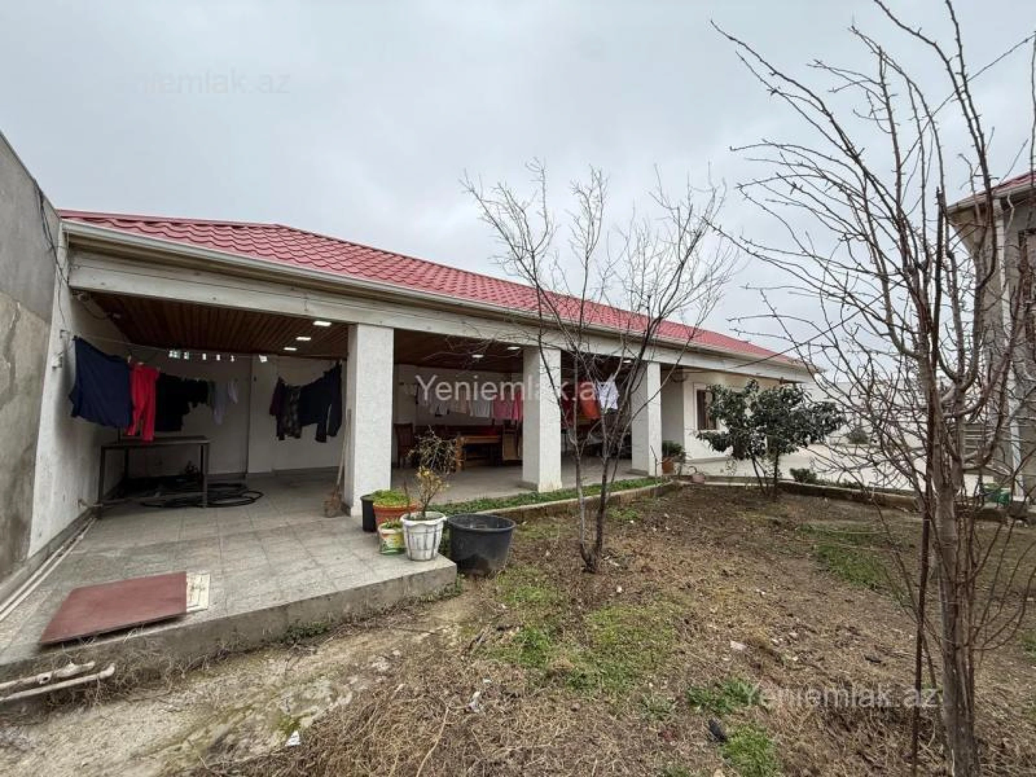 Satılır 6 otaqlı həyət evi 130 m²