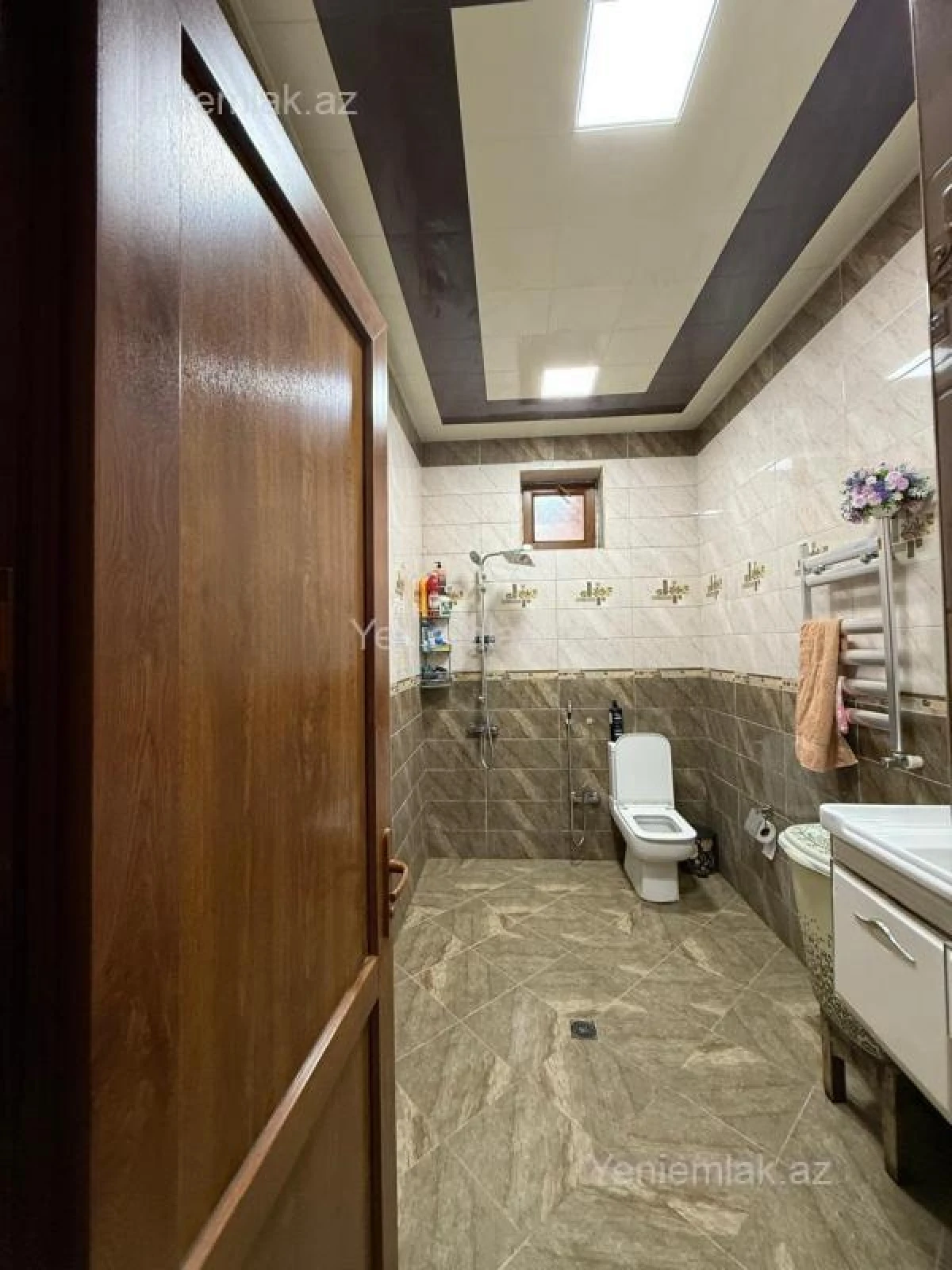 Satılır 6 otaqlı həyət evi 130 m²