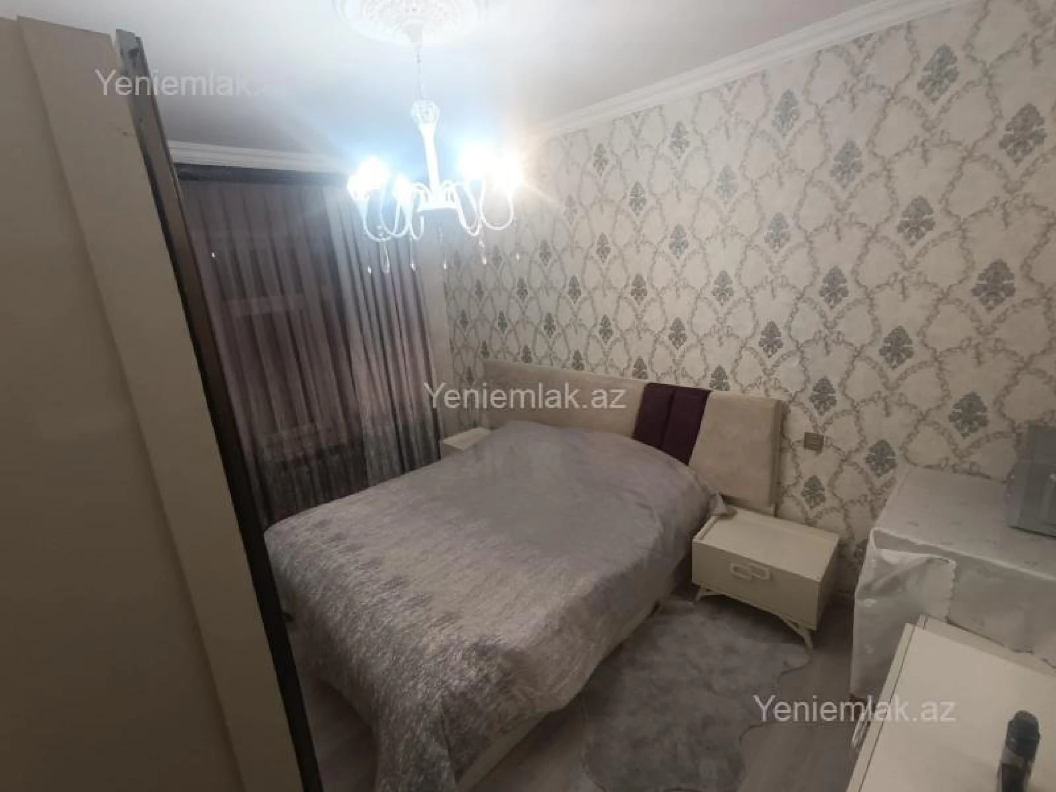 Satılır 3 otaqlı köhnə tikili 85 m²