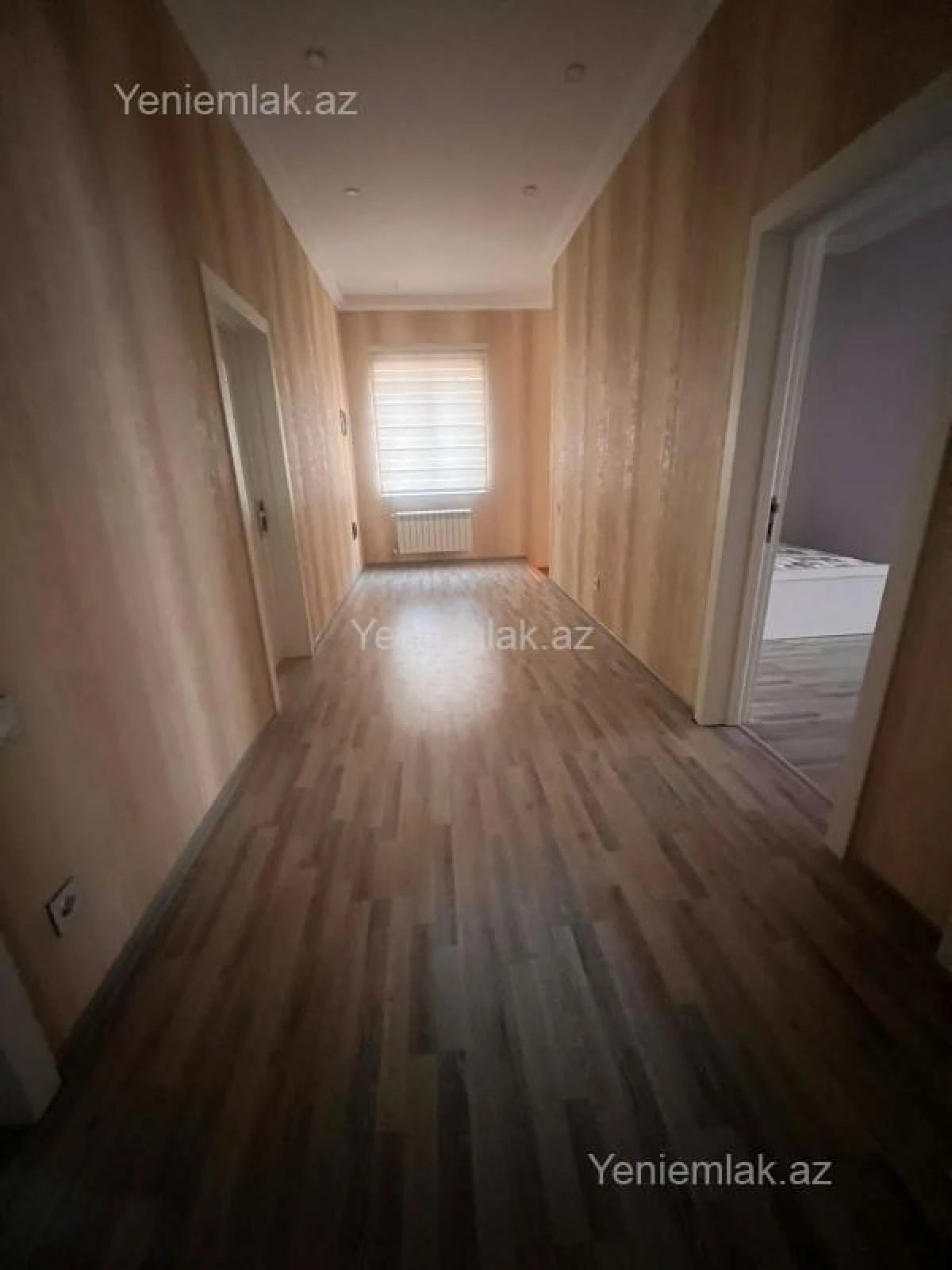 Satılır 9 otaqlı həyət evi 300 m²