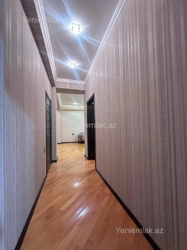 Satılır 3 otaqlı yeni tikili 101 m²