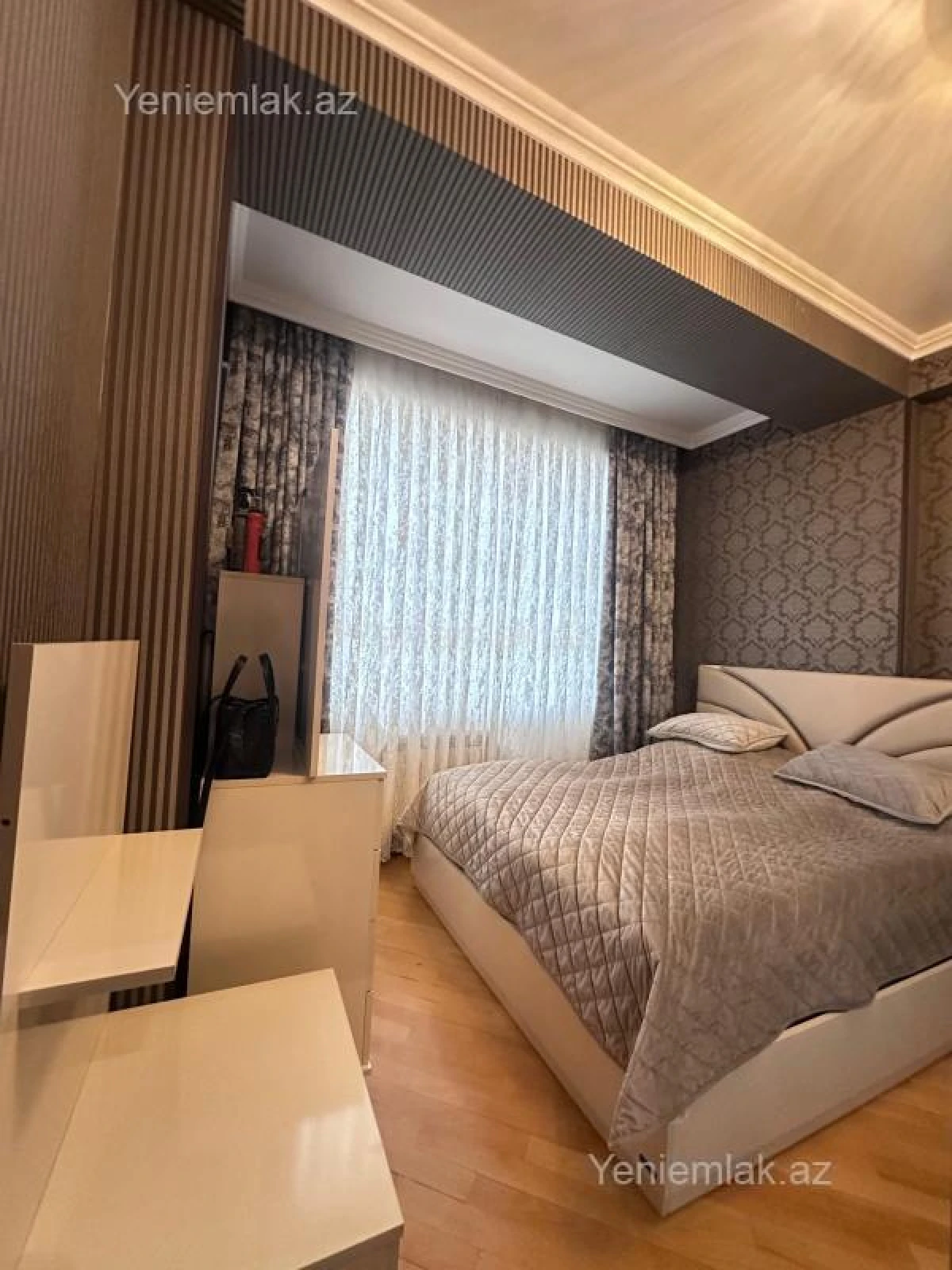 Satılır 3 otaqlı yeni tikili 101 m²