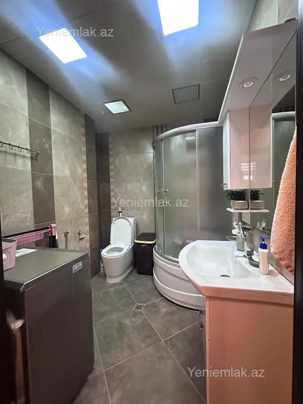 Satılır 3 otaqlı yeni tikili 101 m²