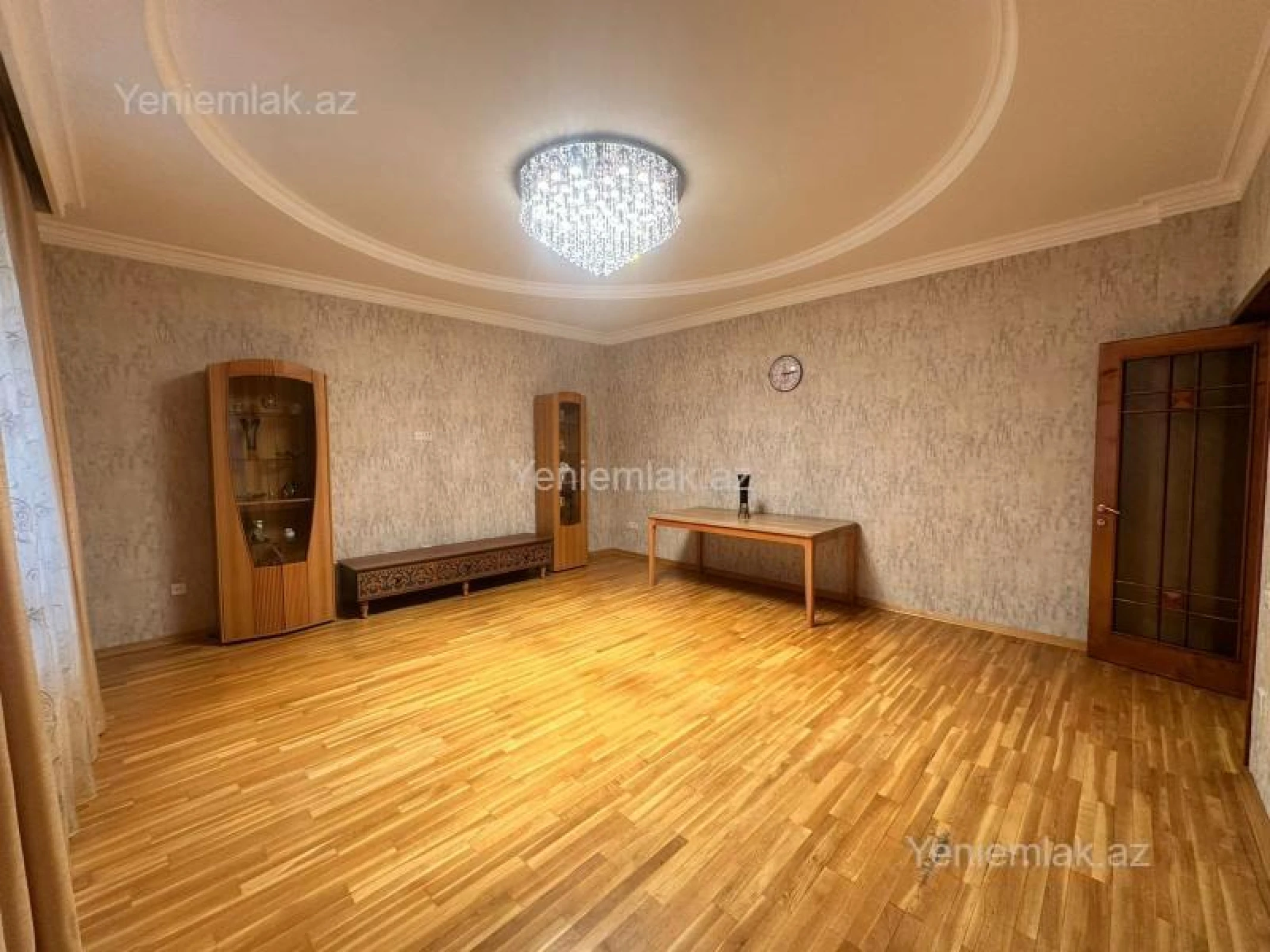 Satılır 3 otaqlı yeni tikili 122 m²