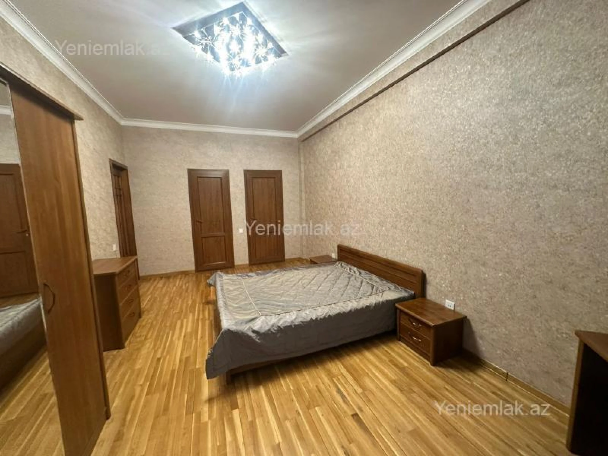 Satılır 3 otaqlı yeni tikili 122 m²