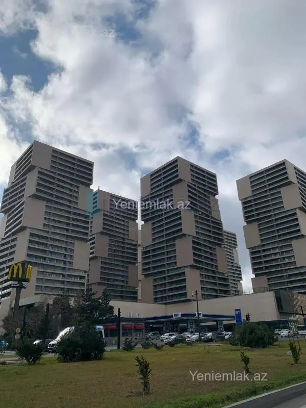 Satılır 3 otaqlı yeni tikili 148 m²