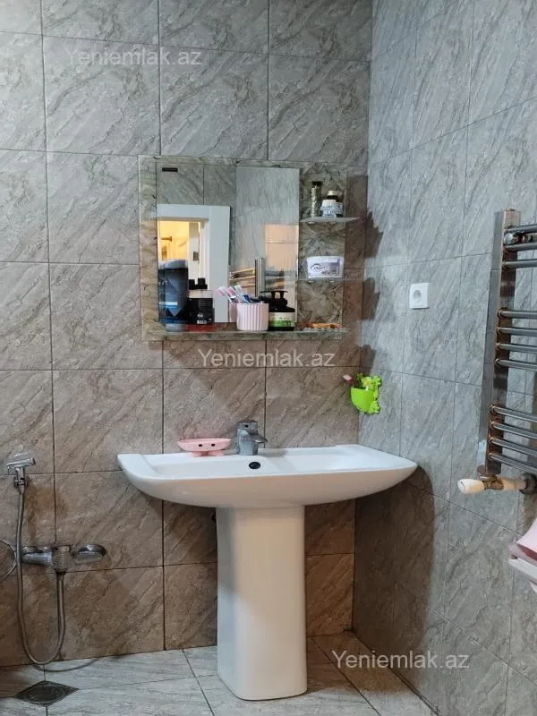 Satılır 2 otaqlı yeni tikili 53.8 m²