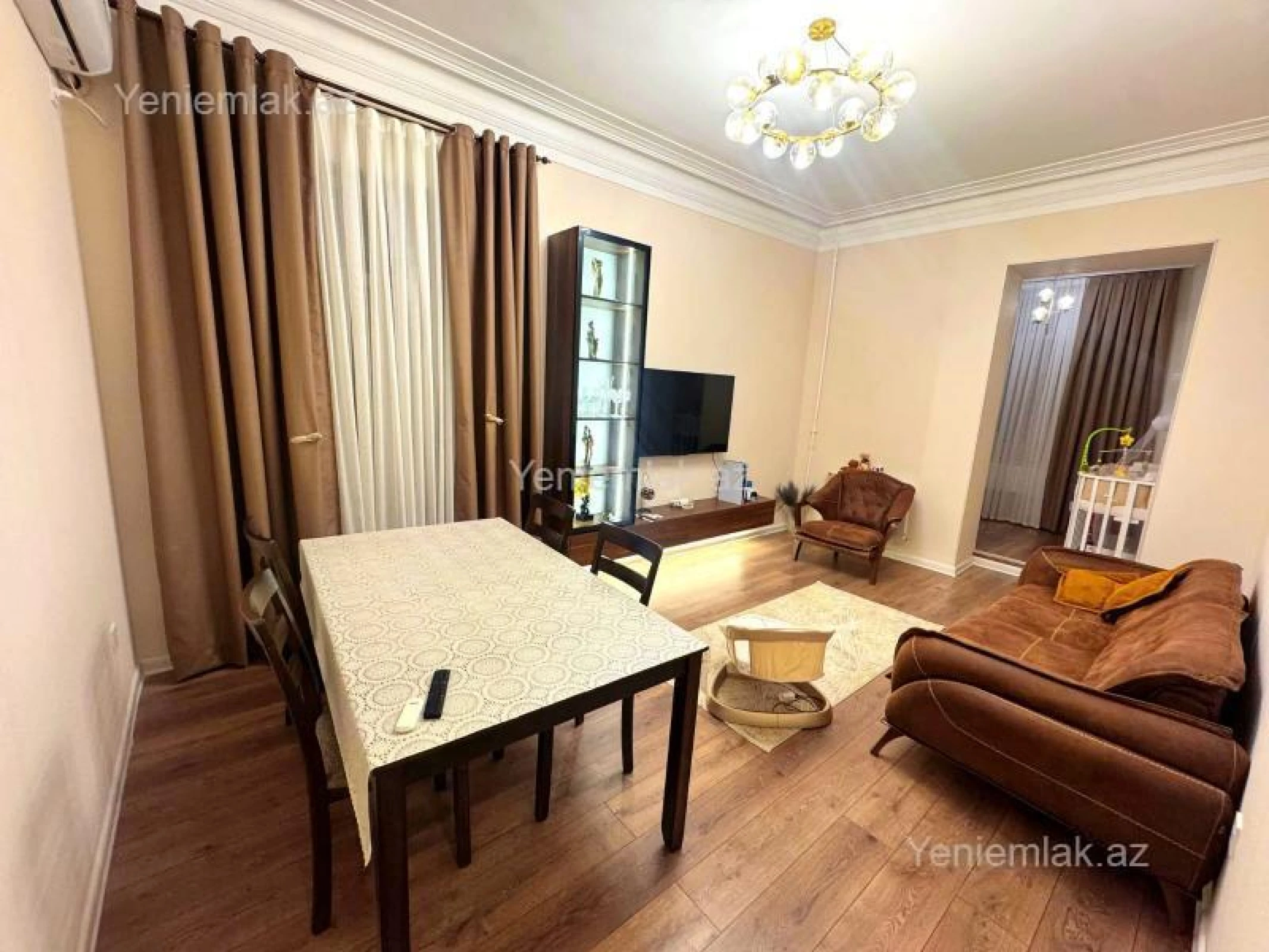 Satılır 2 otaqlı köhnə tikili 65.5 m²
