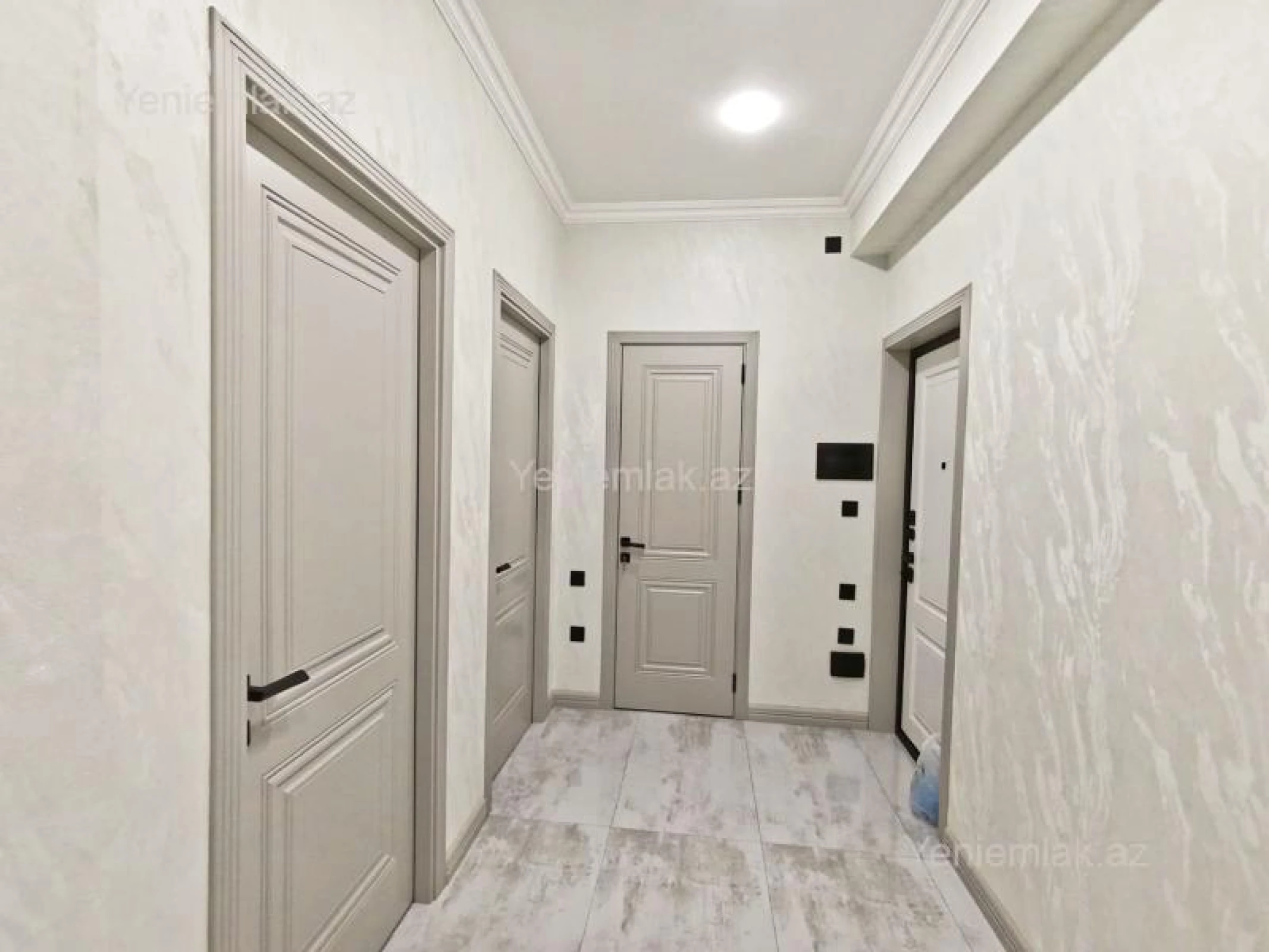 Satılır 3 otaqlı yeni tikili 73 m²
