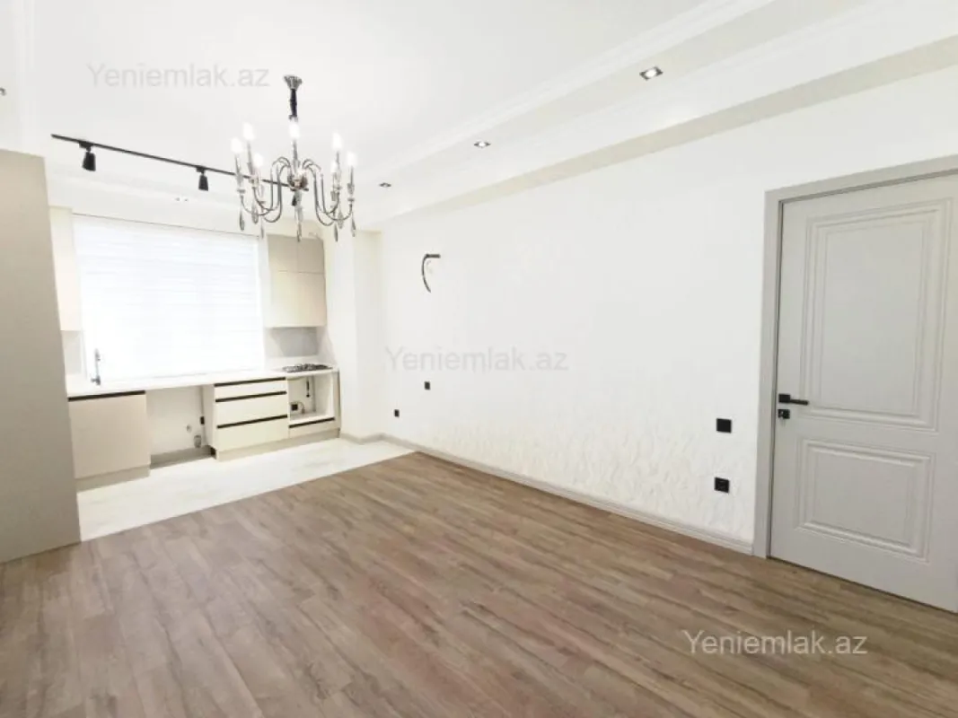 Satılır 3 otaqlı yeni tikili 73 m²