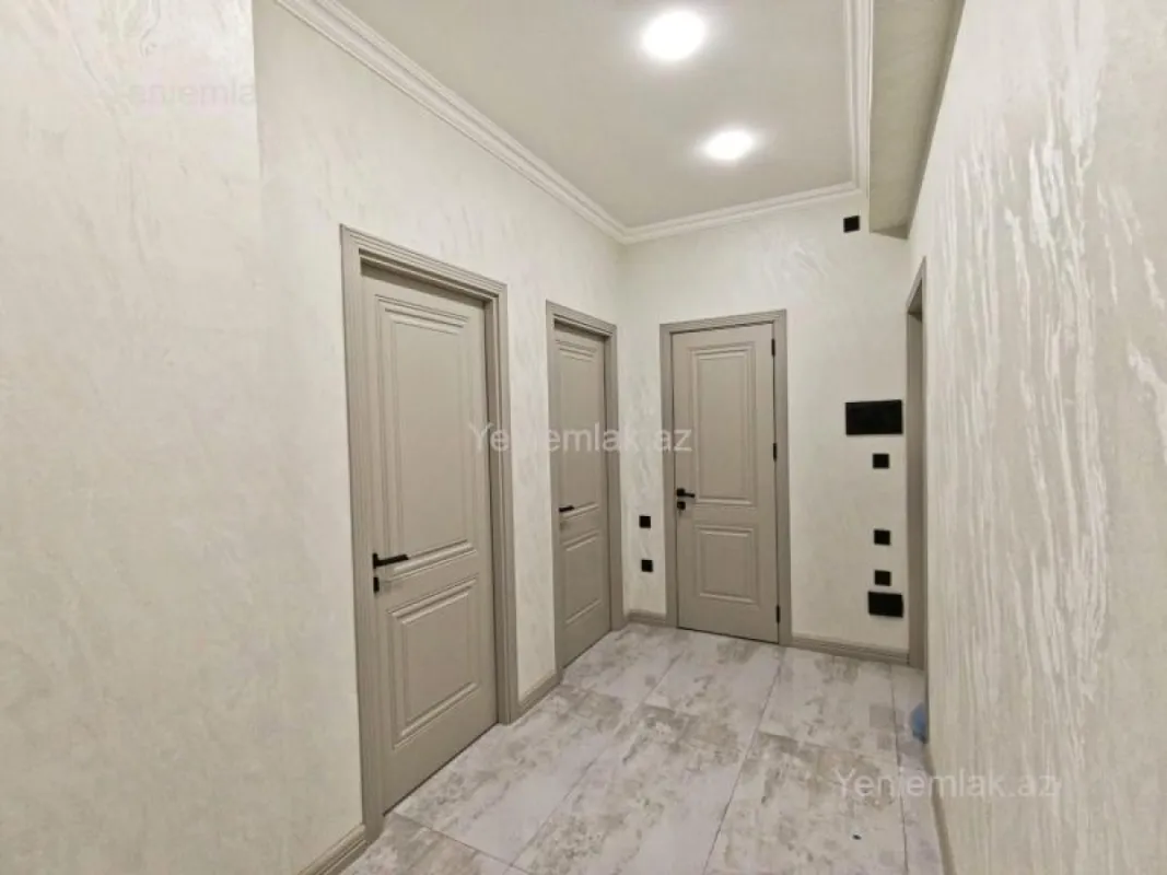 Satılır 3 otaqlı yeni tikili 73 m²