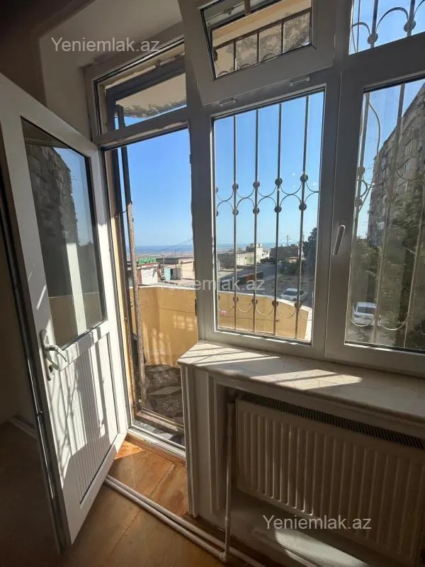 Satılır 3 otaqlı yeni tikili 95 m²