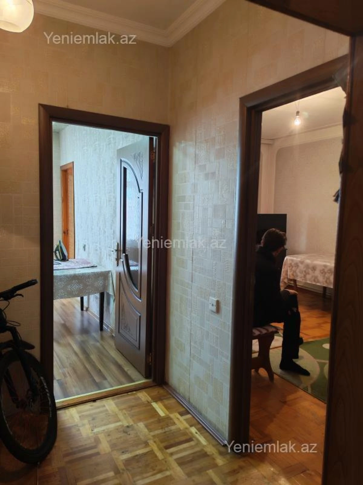 Satılır 3 otaqlı köhnə tikili 68 m²