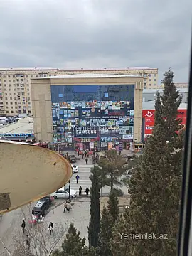 Satılır 3 otaqlı köhnə tikili 68 m² — Sumqayıt, 3-cü mikrorayon 3 otaq 68.00 m²