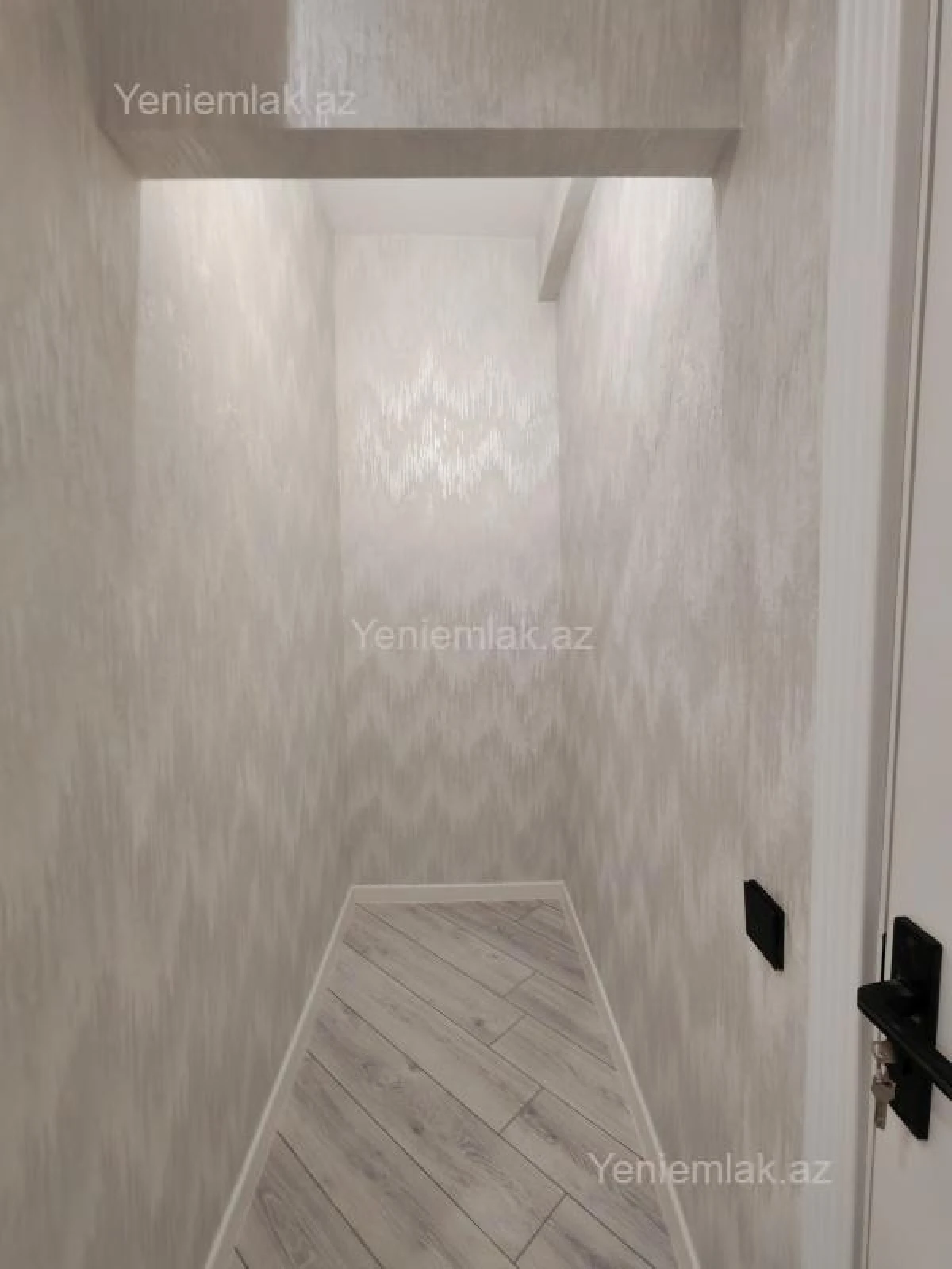 Satılır 4 otaqlı yeni tikili 103 m²