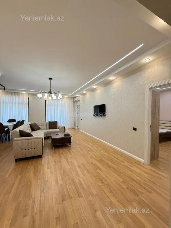 Satılır 3 otaqlı yeni tikili 103 m²