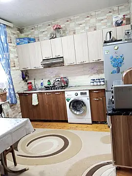 Satılır 4 otaqlı həyət evi 82 m²