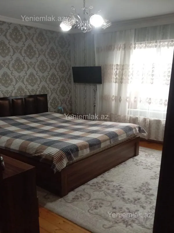 Satılır 4 otaqlı həyət evi 82 m²