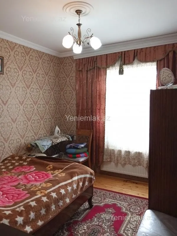 Satılır 4 otaqlı həyət evi 82 m²