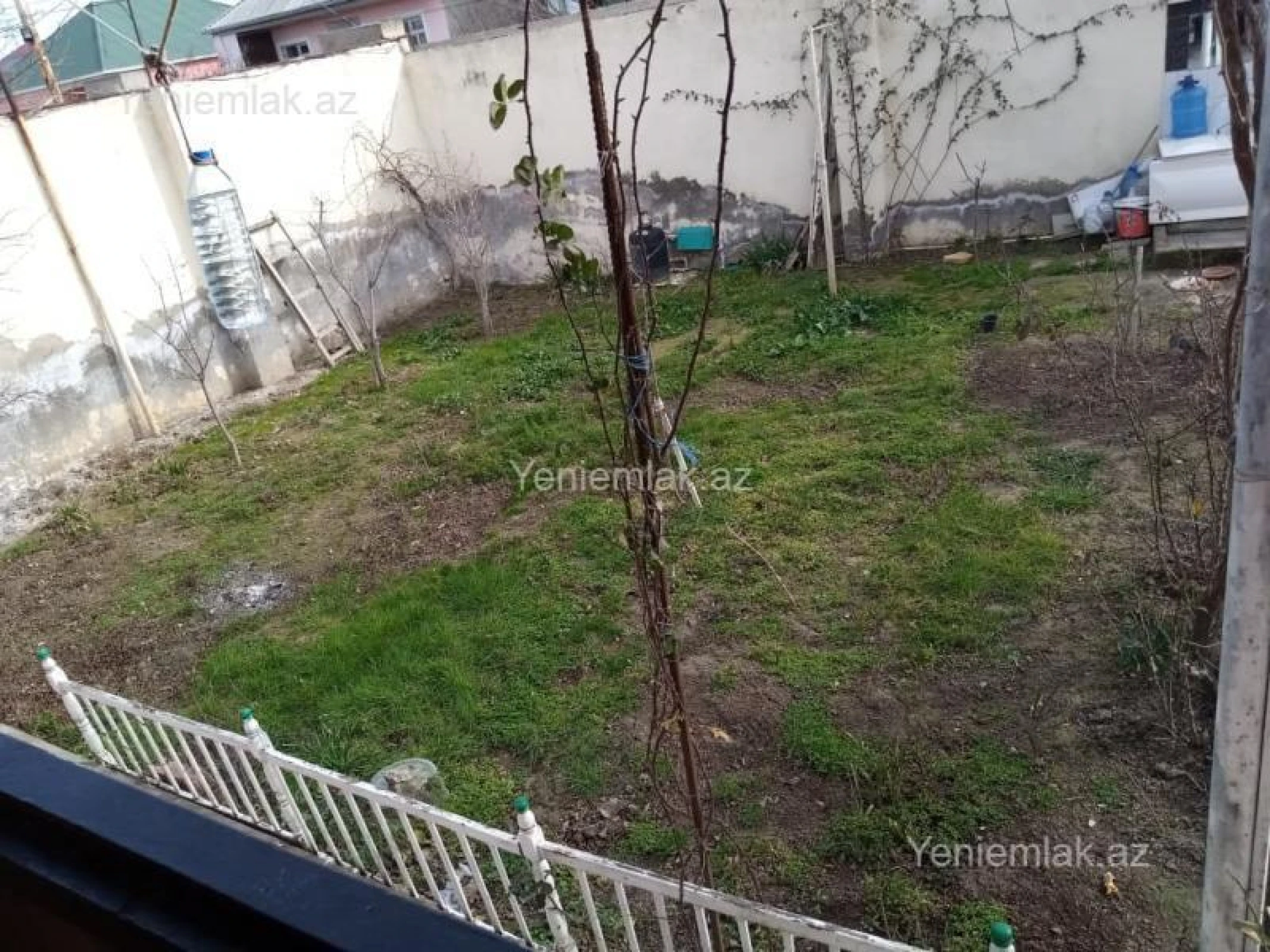 Satılır 4 otaqlı həyət evi 82 m²