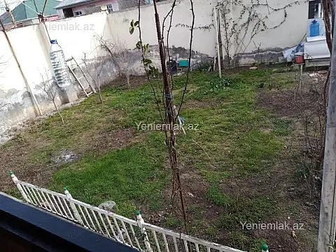 Satılır 4 otaqlı həyət evi 82 m²