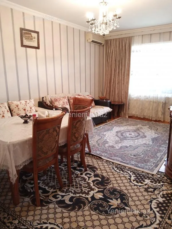 Satılır 4 otaqlı həyət evi 82 m²