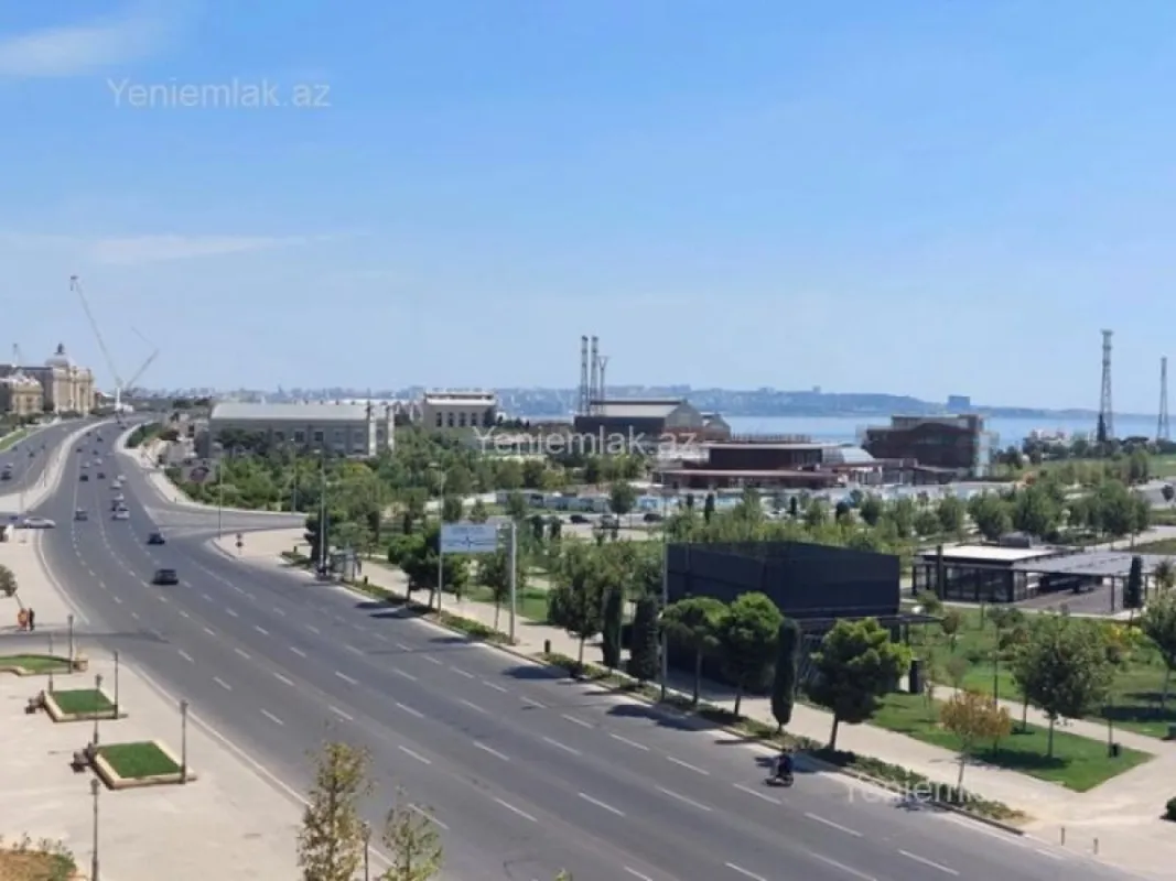 Satılır 3 otaqlı yeni tikili 100 m²