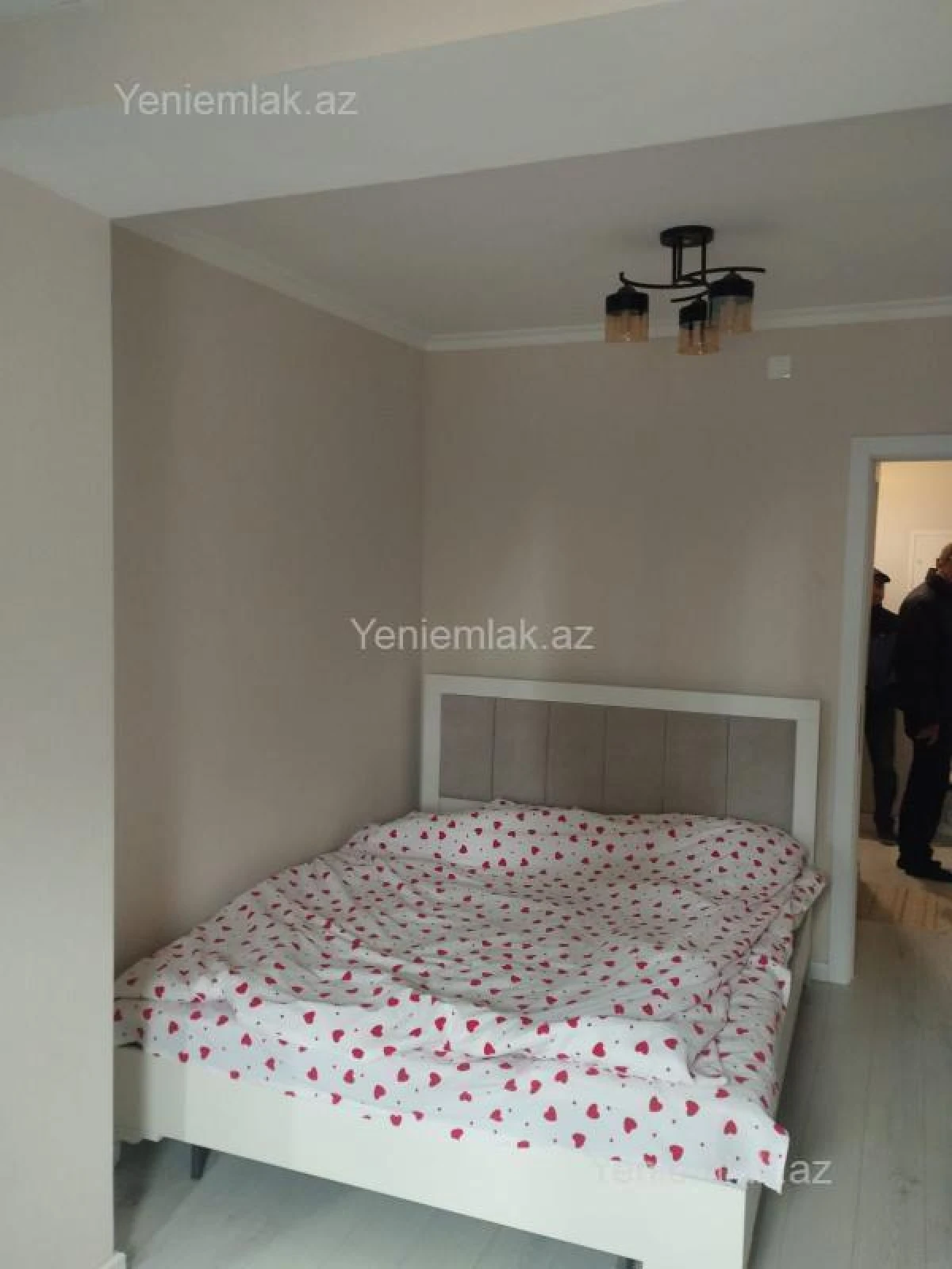 Satılır 2 otaqlı köhnə tikili 50 m²