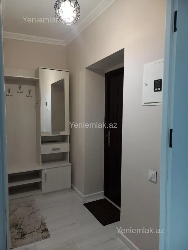Satılır 2 otaqlı köhnə tikili 50 m²