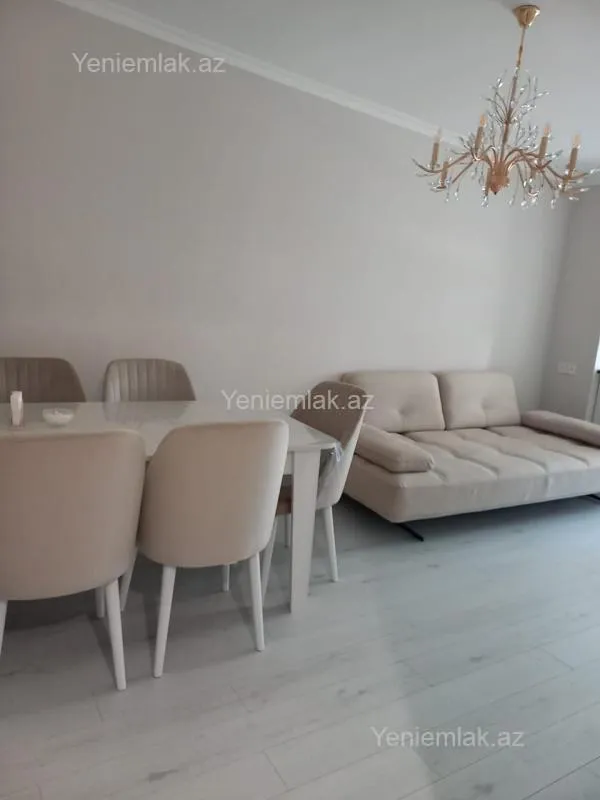 Satılır 2 otaqlı köhnə tikili 50 m²