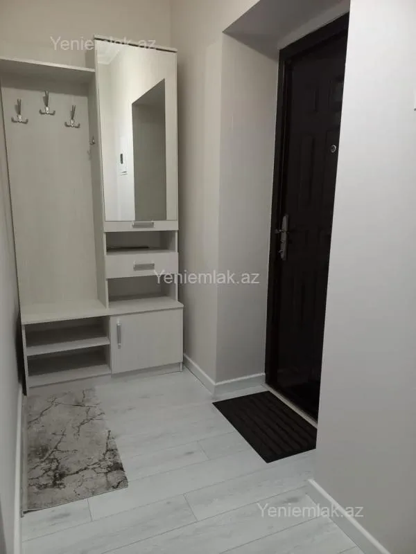 Satılır 2 otaqlı köhnə tikili 50 m²