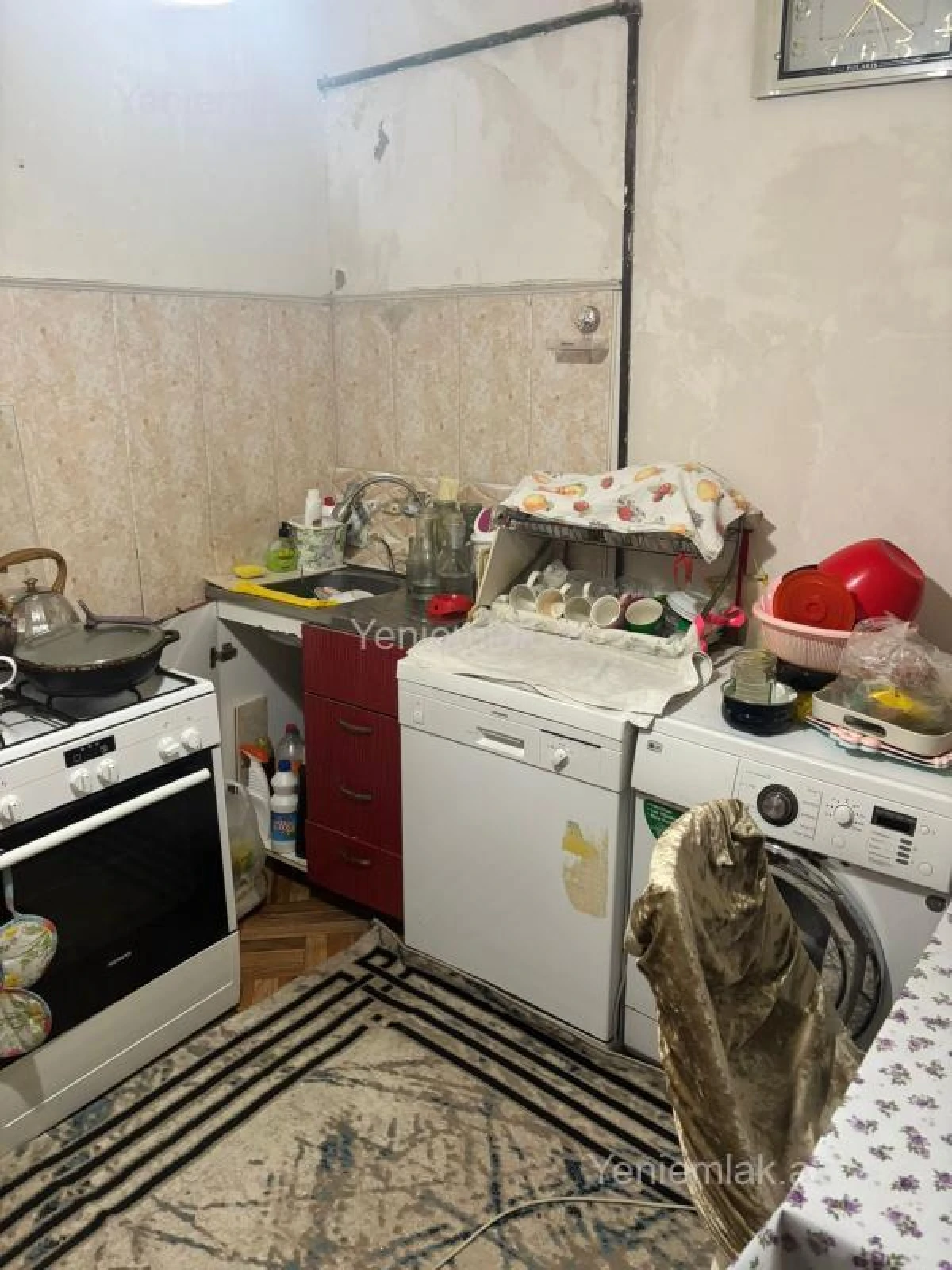 Satılır 2 otaqlı köhnə tikili 50 m²