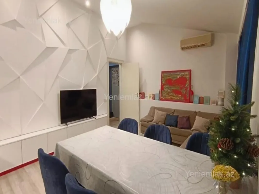 Satılır 3 otaqlı yeni tikili 70 m²