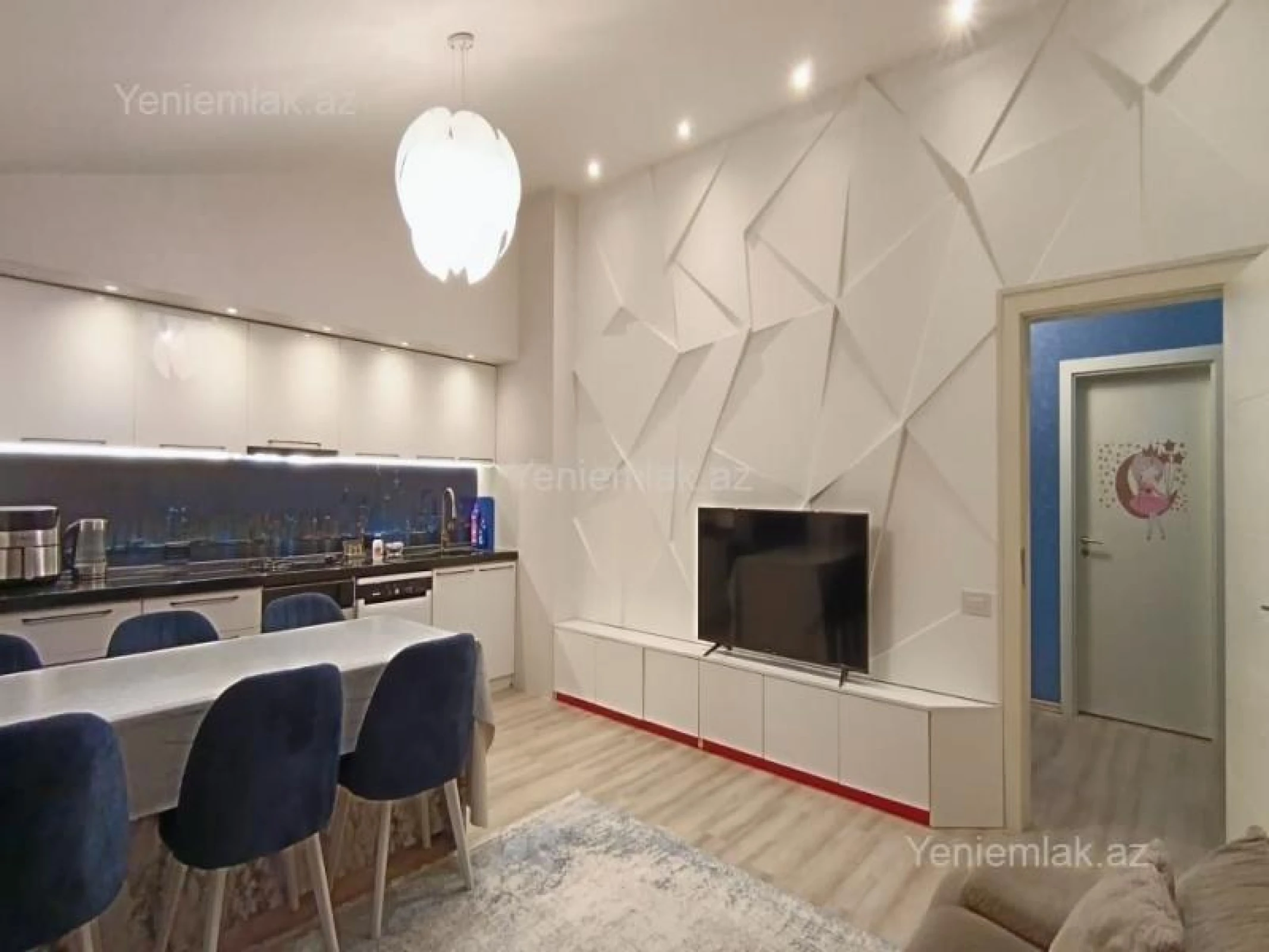 Satılır 3 otaqlı yeni tikili 70 m²