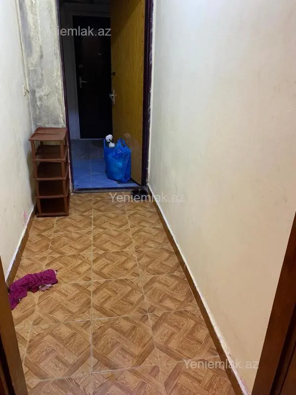 Satılır 2 otaqlı köhnə tikili 55 m²