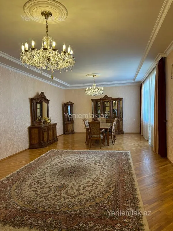 Satılır 3 otaqlı yeni tikili 181 m²