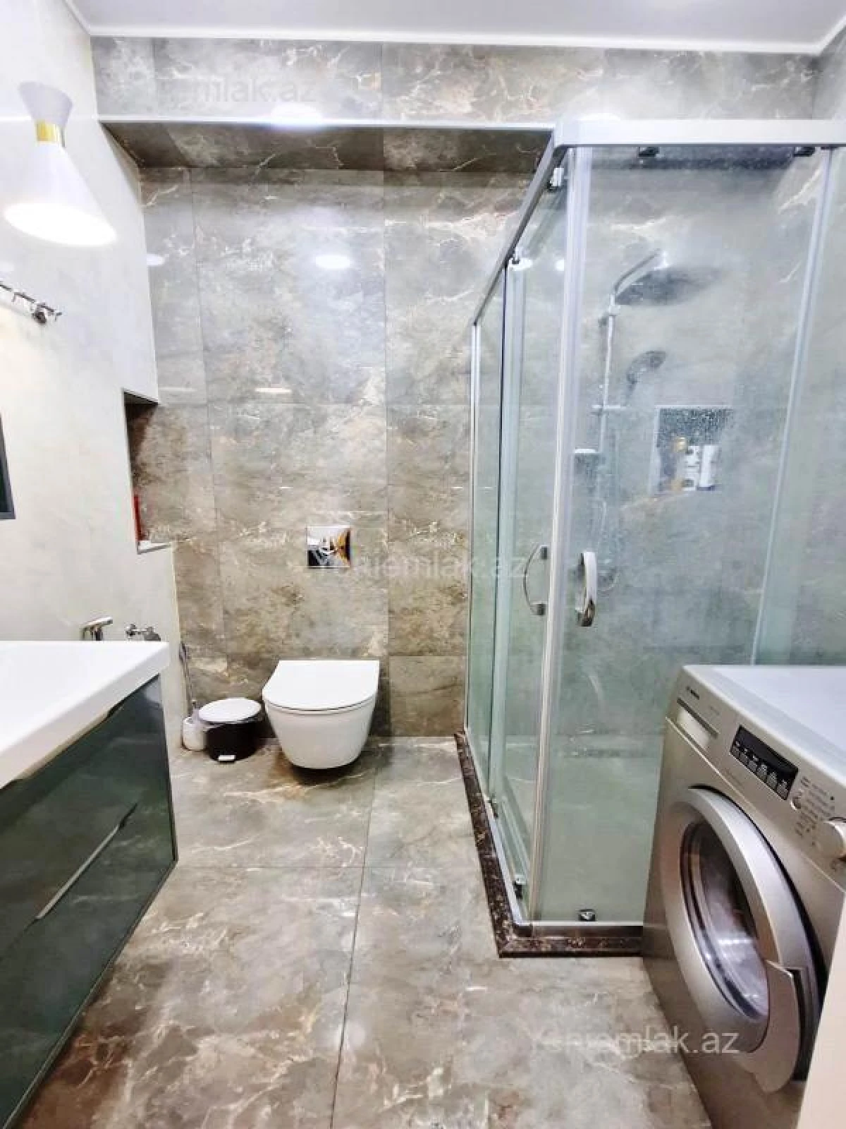 Satılır 2 otaqlı yeni tikili 63 m²
