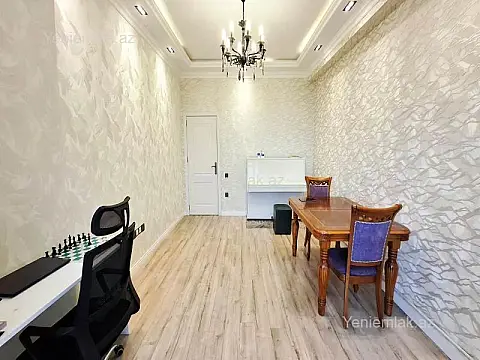 Satılır 2 otaqlı yeni tikili 63 m²