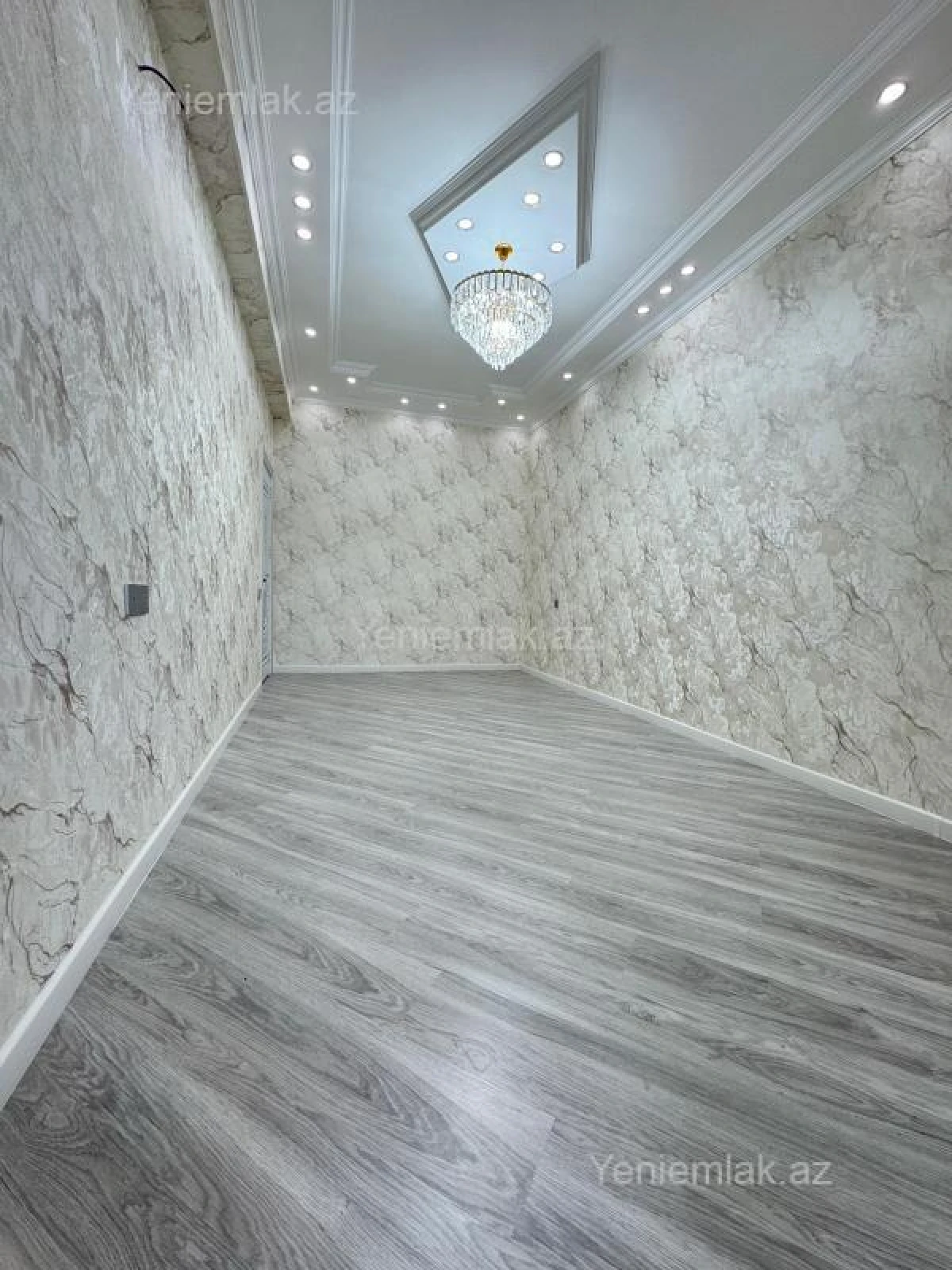 Satılır 2 otaqlı yeni tikili 52 m²