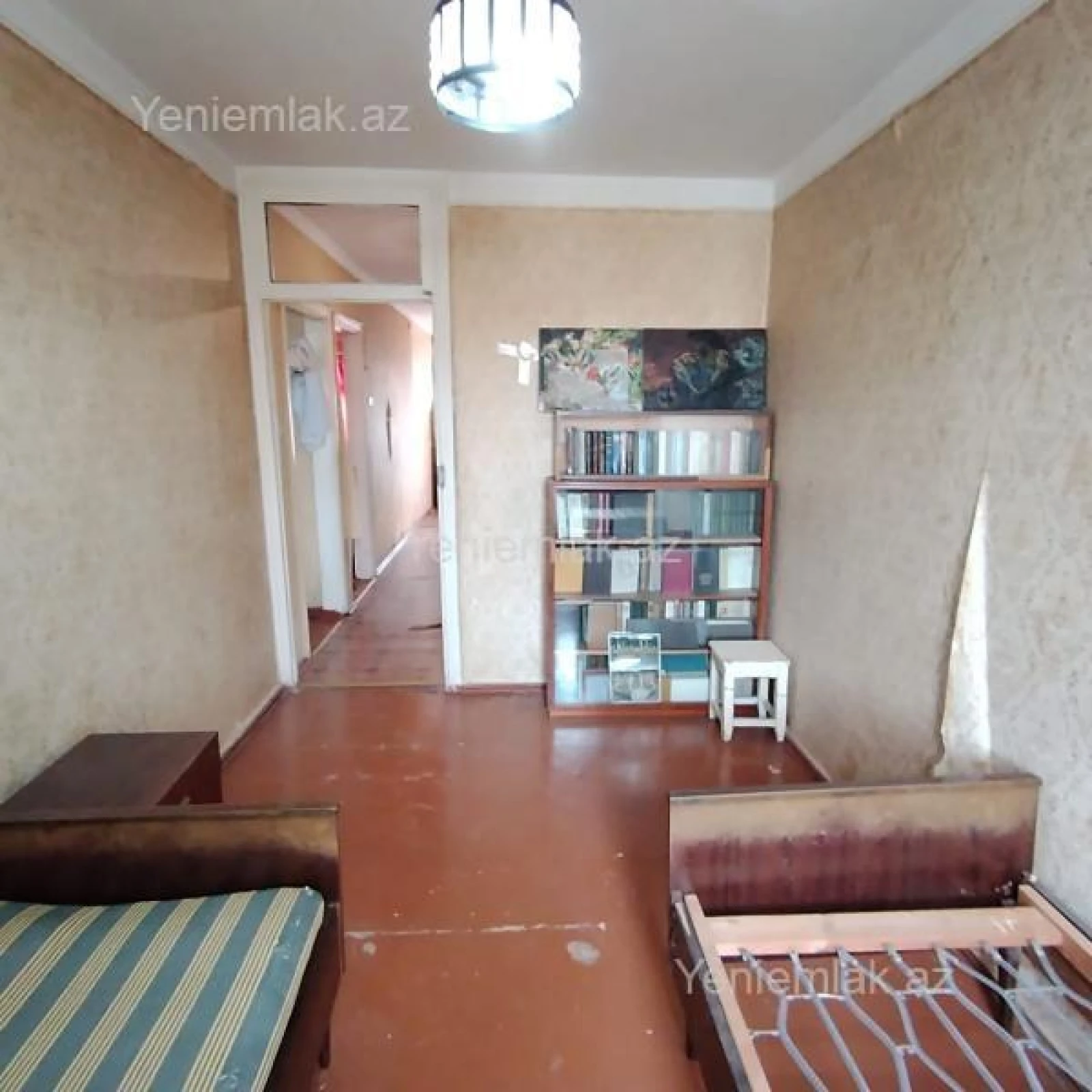 Satılır 3 otaqlı köhnə tikili 80 m²