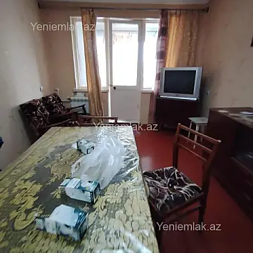 Satılır 3 otaqlı köhnə tikili 80 m² — Bakı, Nizami 3 otaq 80.00 m²