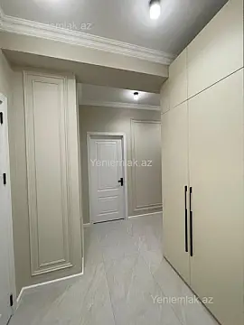Satılır 3 otaqlı yeni tikili 80 m²