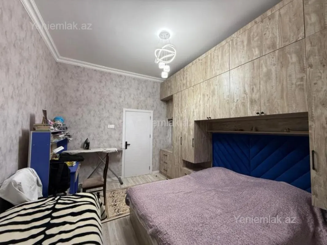 Satılır 2 otaqlı köhnə tikili 55 m²
