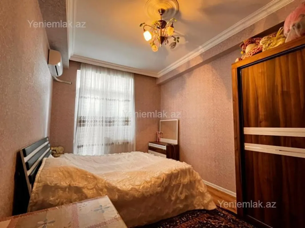 Satılır 3 otaqlı yeni tikili 110 m²